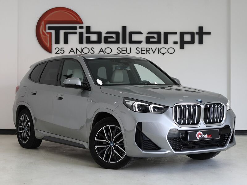 Cinza Usado 2023 BMW iX1 SUV | € 49.900 (Preço elevado) - Imagem 1/4