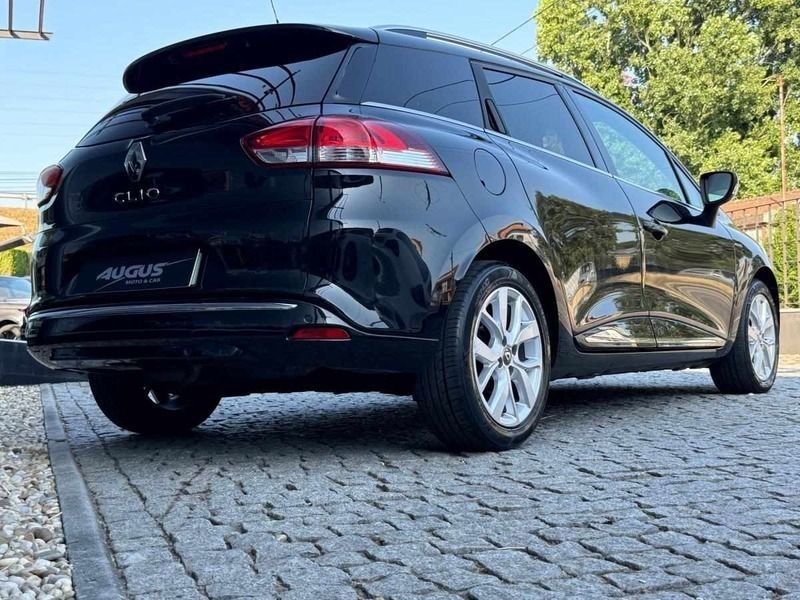 Usado Renault Clio IV 90 HP (66 kW) 2018 Preto Carrinha