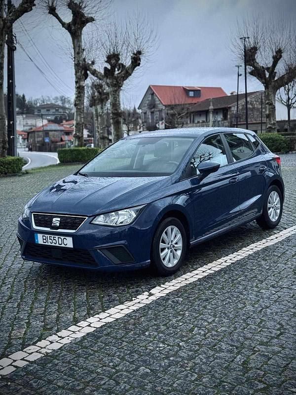 Usado Seat Ibiza 75 HP (55 kW) 2017 Azul