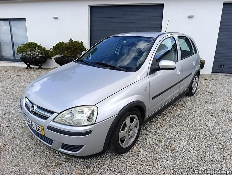 Cinza Usado 2005 Opel Corsa | € 3.500 (Caro) - Imagem 1/1