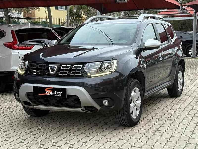 Cinza Usado 2020 Dacia Duster Expression SUV | € 15.750 (Preço justo) - Imagem 1/4