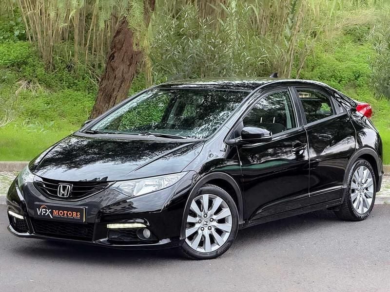 Preto Usado 2013 Honda Civic Citadino | € 11.750 (Preço justo) - Imagem 1/4
