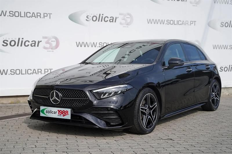 Preto Usado 2023 Mercedes A200 AMG line Citadino | € 32.500 (Preço elevado) - Imagem 1/4