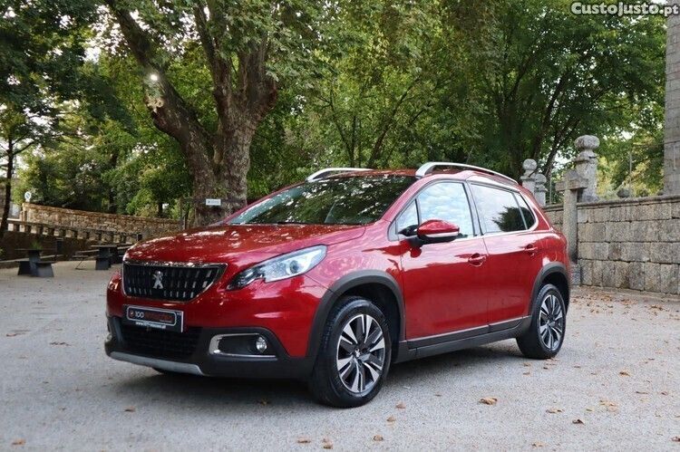 Vermelho Usado 2017 Peugeot 2008 Allure SUV | € 13.900 (Caro) - Imagem 1/1
