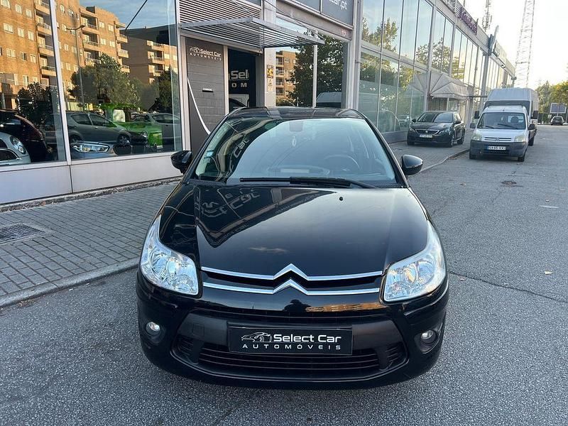 Usado Citroën C4 92 HP (67 kW) 2010 Preto
