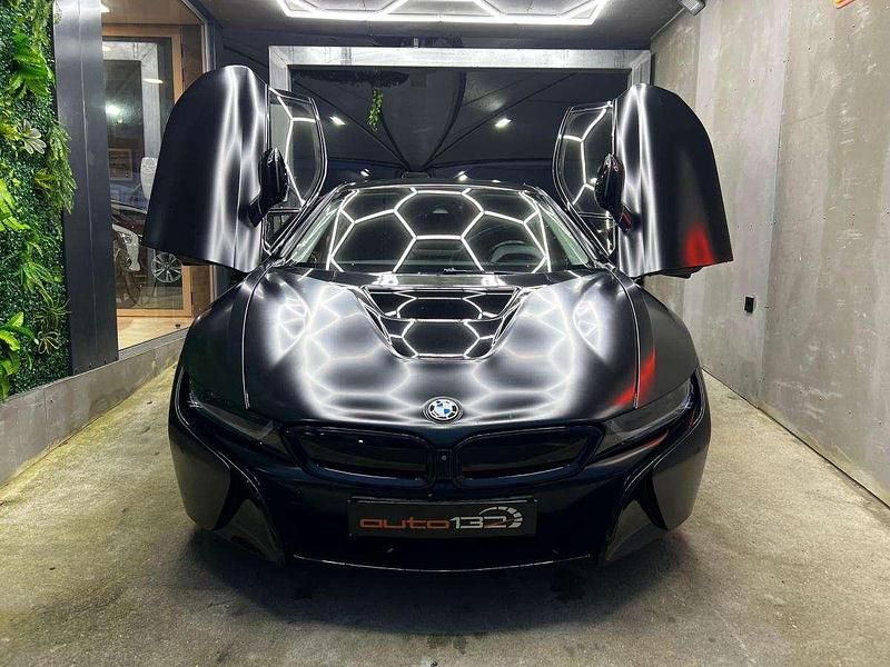 Usado BMW i8 362 HP (266 kW) 2017 Preto Coupé