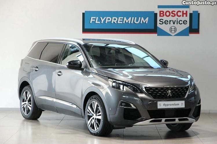 Cinza Usado 2019 Peugeot 5008 GT-line Monovolume | € 23.490 (Preço justo) - Imagem 1/1