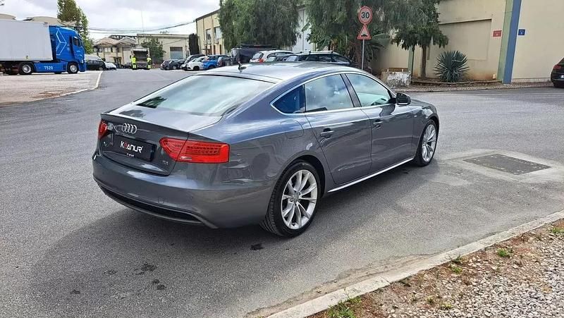 Usado Audi A5 Sportback S-Line 190 HP (139 kW) 2016 Cinzento Citadino