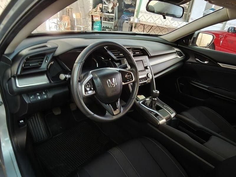 Usado 2018 Honda Civic Sedan | € 19.000 (Bom preço) - Imagem 1/4