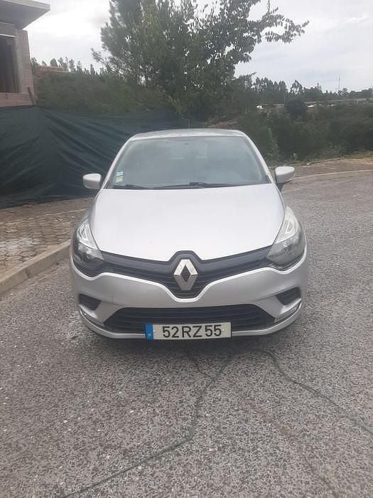 Usado Renault Clio IV 90 HP (66 kW) 2016 Sedan