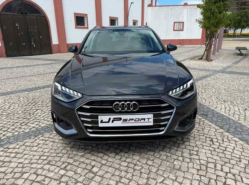Usado Audi A4 Advanced 190 HP (139 kW) 2020 Cinza Carrinha