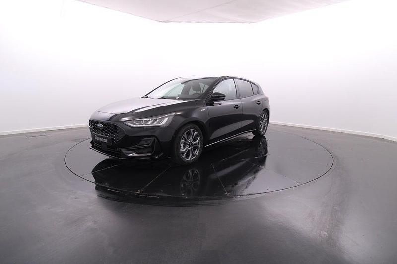Preto Usado 2023 Ford Focus | € 26.900 (Preço justo) - Imagem 1/4