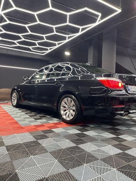 Usado 2008 BMW 535 Sedan | € 10.900 - Imagem 1/4
