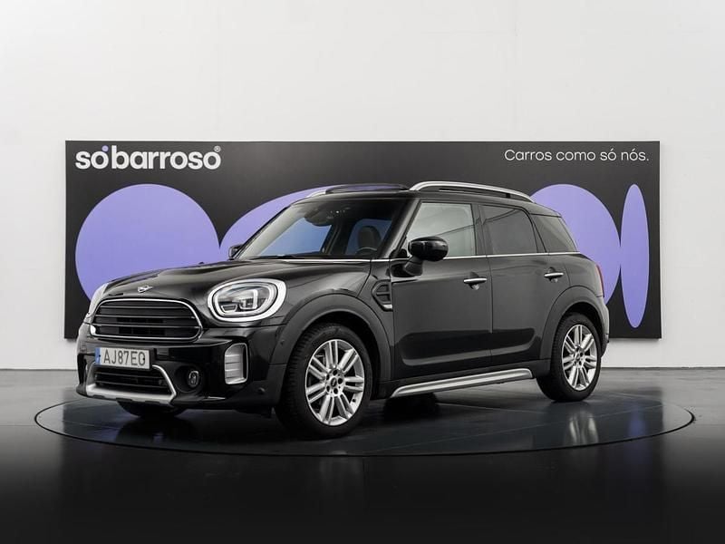 Usado Mini Countryman 116 HP (85 kW) 2021 Preto SUV
