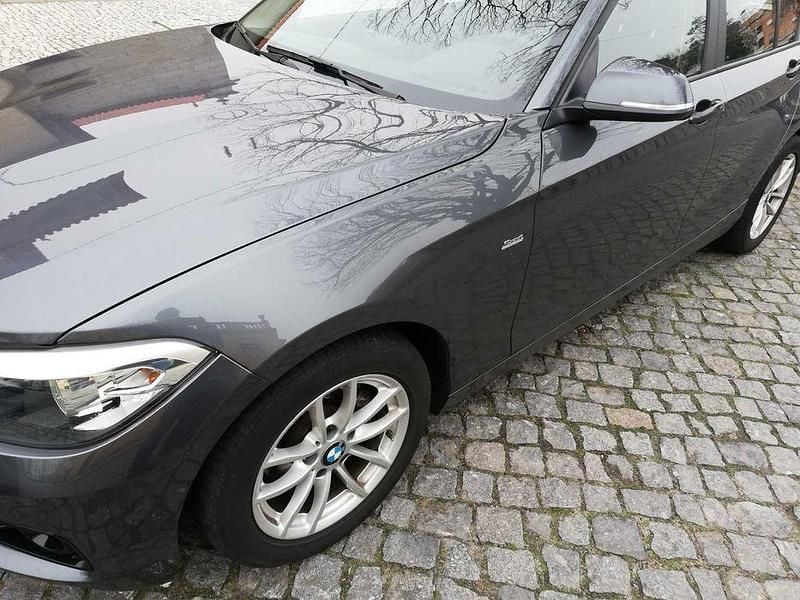 Usado 2017 BMW 116 Sport Line Citadino | € 14.990 (Preço justo) - Imagem 1/4