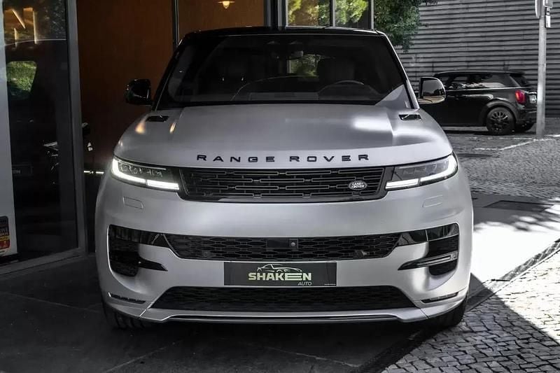 Usado Land Rover Range Rover Sport HSE Dynamic 440 HP (323 kW) 2023 Cinza antracite SUV