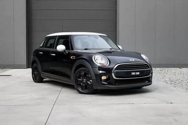 Preto Usado 2015 Mini Cooper D Citadino | € 12.999 (Preço justo) - Imagem 1/4