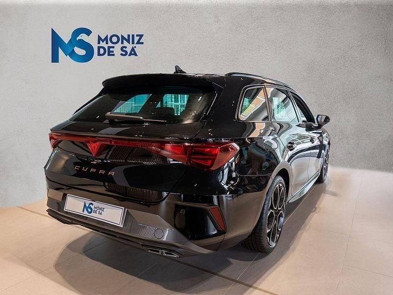 Novo Cupra Leon 150 HP (110 kW) 2025 Preto Carrinha
