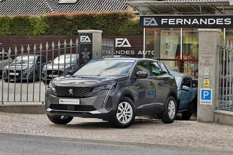 Cinza Usado 2023 Peugeot 3008 Active SUV | € 24.990 (Preço justo) - Imagem 1/4