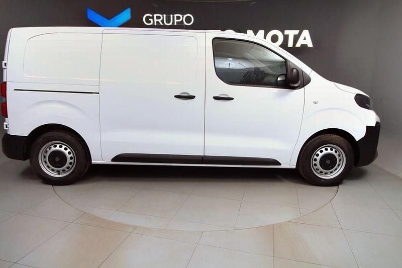Branco Usado 2024 Peugeot Expert Van | € 28.990 (Preço elevado) - Imagem 1/4