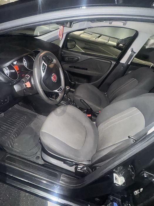 Usado Fiat Punto Easy 69 HP (50 kW) 2016 Sedan