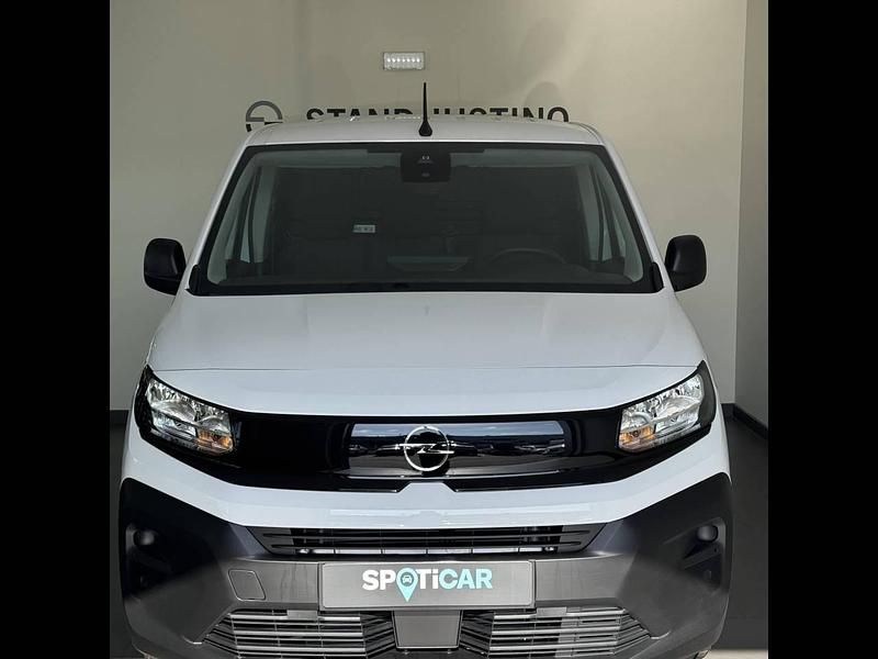 Branco Usado 2024 Opel Combo Monovolume | € 20.300 (Preço elevado) - Imagem 1/4
