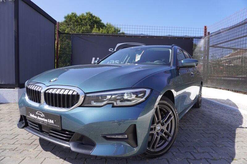 Azul Usado 2021 BMW 330e Sport Line Carrinha | € 29.000 (Bom preço) - Imagem 1/4