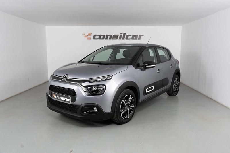 Cinza Usado 2022 Citroën C3 Feel Citadino | € 12.980 (Preço justo) - Imagem 1/4
