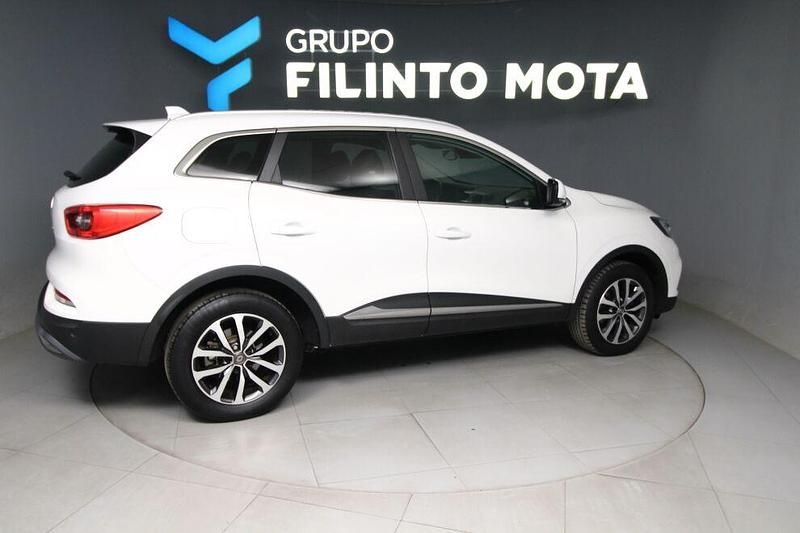 Usado Renault Kadjar Intens 140 HP (102 kW) 2021 Branco SUV