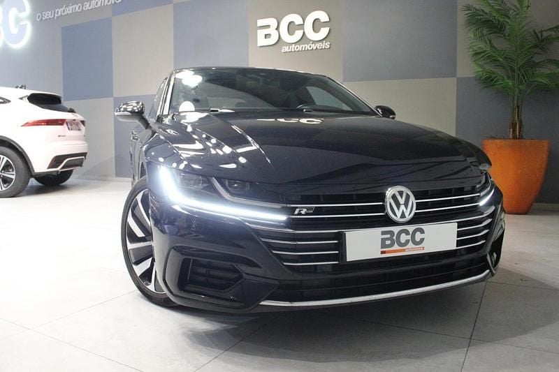 Preto Usado 2018 VW Arteon R-line Sedan | € 22.990 (Preço justo) - Imagem 1/4