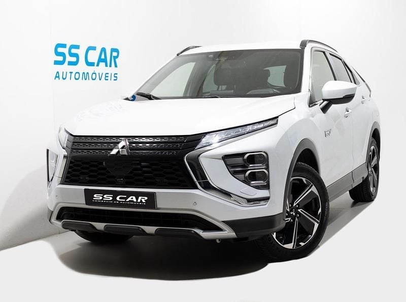 Branco Usado 2022 Mitsubishi Eclipse Cross SUV | € 20.990 (Bom preço) - Imagem 1/4