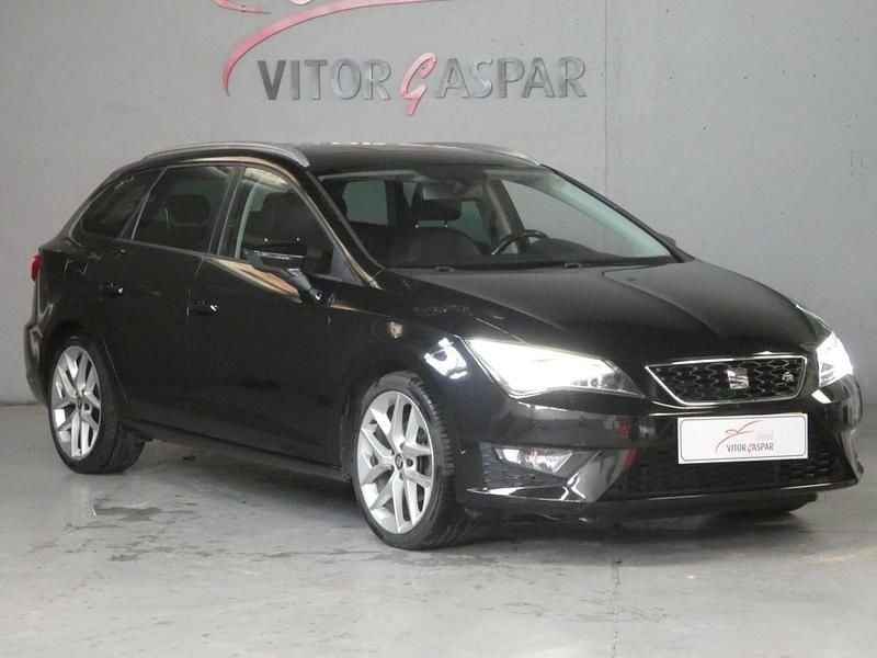 Preto Usado 2015 Seat Leon ST Carrinha | € 15.990 (Preço justo) - Imagem 1/4