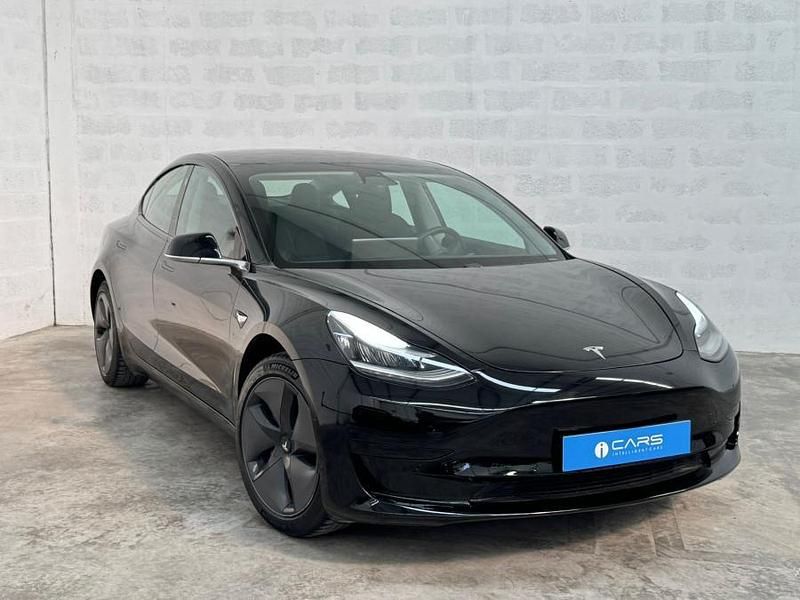 Preto Usado 2020 Tesla Model 3 Sedan | € 23.900 (Bom preço) - Imagem 1/4