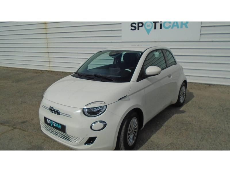 Branco Usado 2024 Fiat 500e | € 31.500 - Imagem 1/4