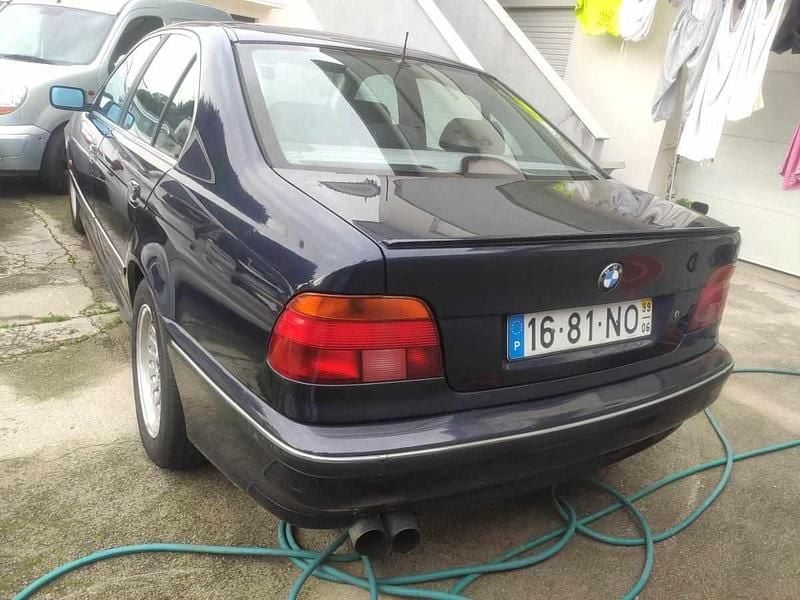 Usado BMW 525 143 HP (105 kW) 1999 Azul Carrinha