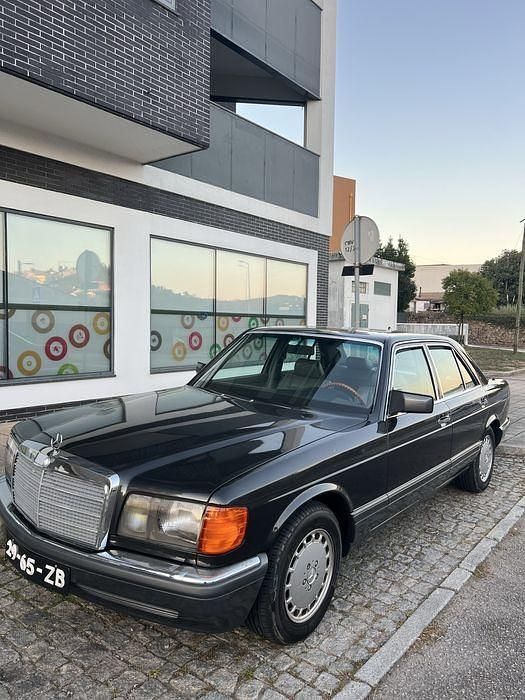 Usado 1988 Mercedes 300 SE Sedan | € 9.998 - Imagem 1/4