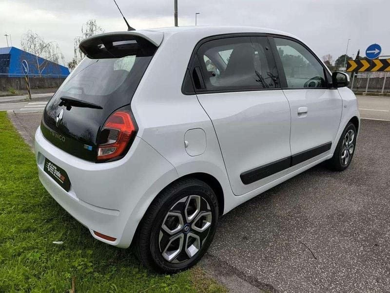 Usado Renault Twingo Zen 60 kW (82 HP) 2022 Branco Citadino