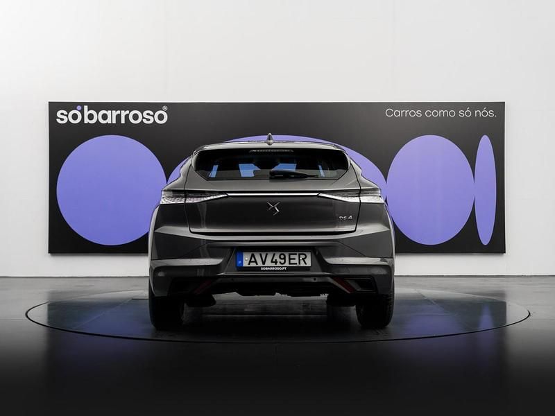 Usado DS Automobiles DS4 Bastille Plus 130 HP (95 kW) 2022 Cinza SUV