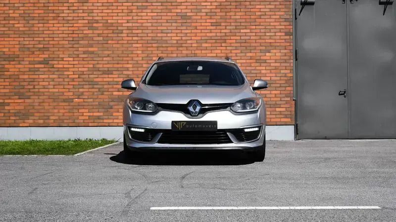 Cinza prata Usado 2014 Renault Mégane GT Line GT-Line Carrinha | € 12.500 (Caro) - Imagem 1/4