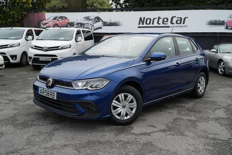 Azul Usado 2022 VW Polo | € 14.750 (Preço justo) - Imagem 1/4
