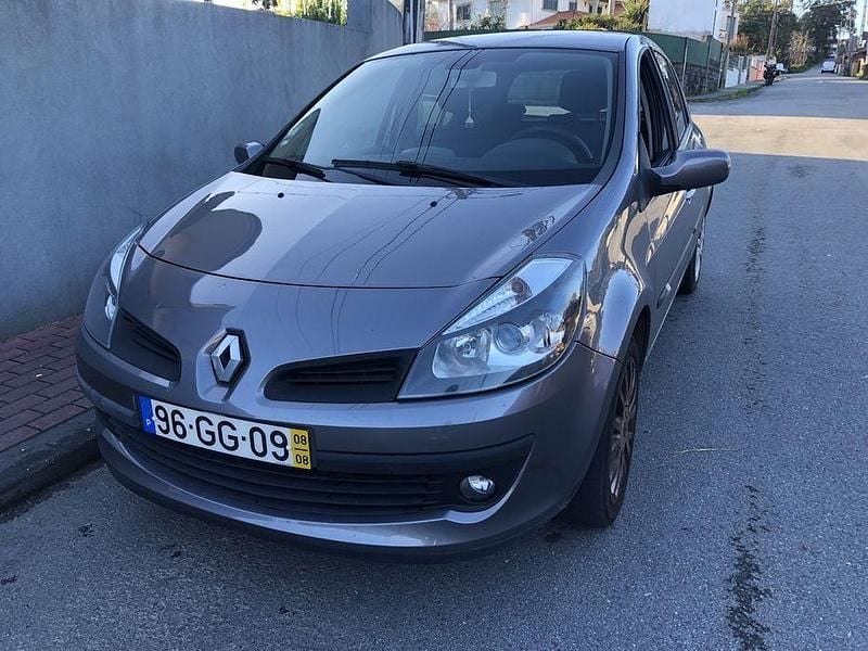 Usado 2008 Renault Clio II | € 3.999 (Preço justo) - Imagem 1/4