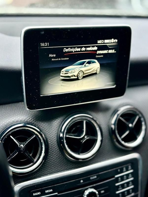 Usado Mercedes A160 90 HP (66 kW) 2016 Branco