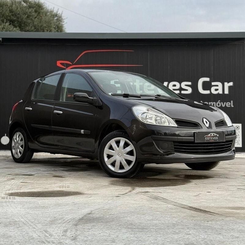 Preto Usado 2008 Renault Clio II Citadino | € 5.500 (Preço justo) - Imagem 1/4
