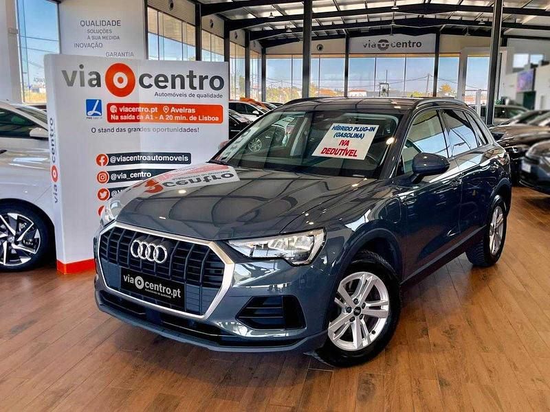Cinza Usado 2021 Audi Q3 Ambiente SUV | € 30.750 (Preço justo) - Imagem 1/4
