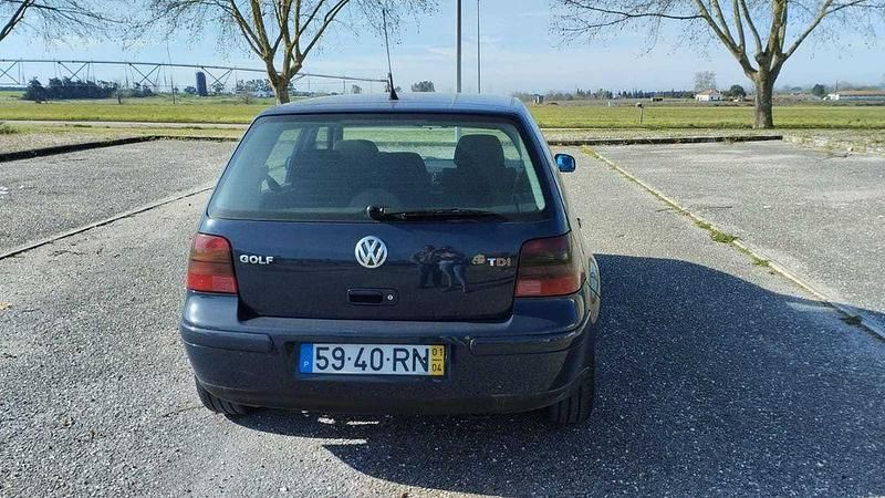 Usado VW Golf IV 110 HP (80 kW) 2001 Sedan