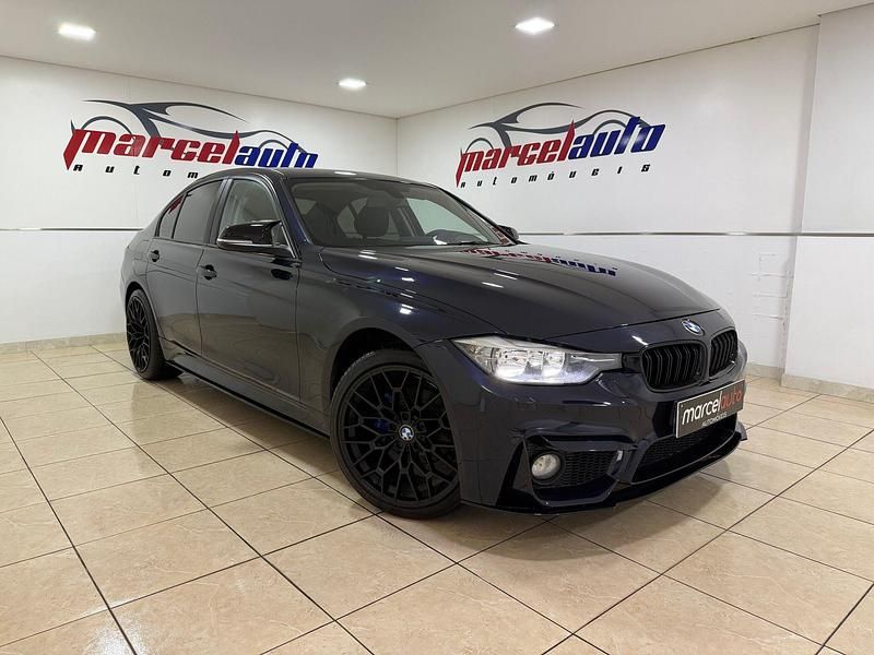 Usado BMW 316 Sport Line 116 HP (85 kW) 2014 Azul Sedan