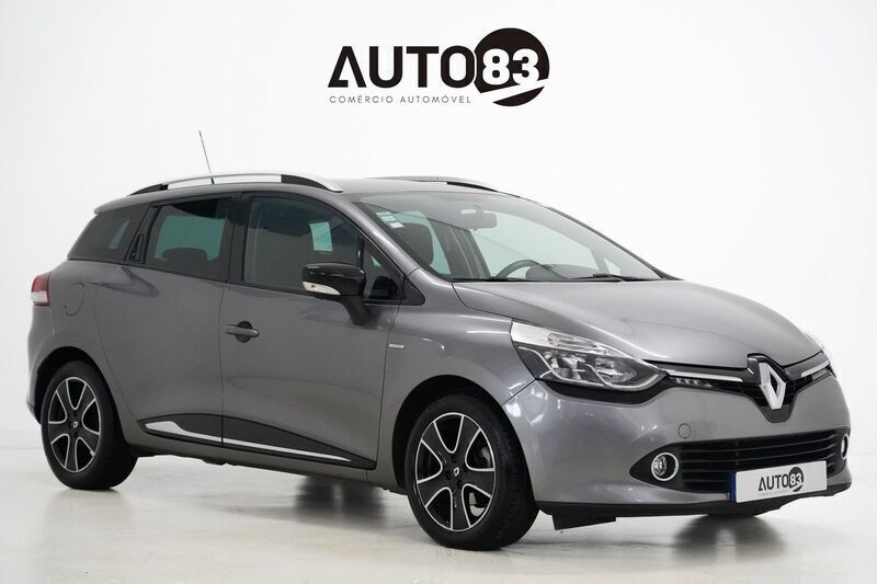 Cinza Usado 2014 Renault Clio GrandTour LIMITED Carrinha | € 12.990 - Imagem 1/4