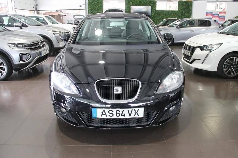 Preto Usado 2011 Seat Leon | € 8.500 (Preço justo) - Imagem 1/4