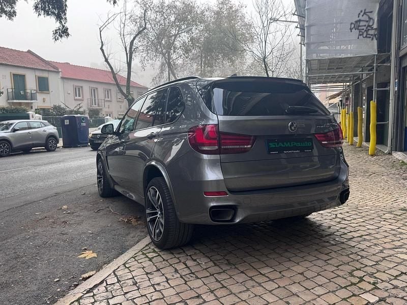 Usado BMW X5 M50 381 HP (280 kW) 2016 Cinza SUV