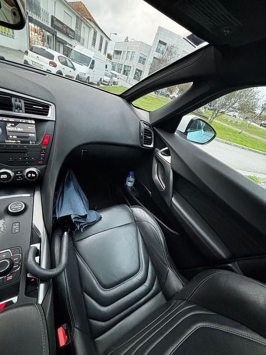 Usado DS Automobiles DS5 Sport Chic 200 HP (147 kW) 2015 Citadino